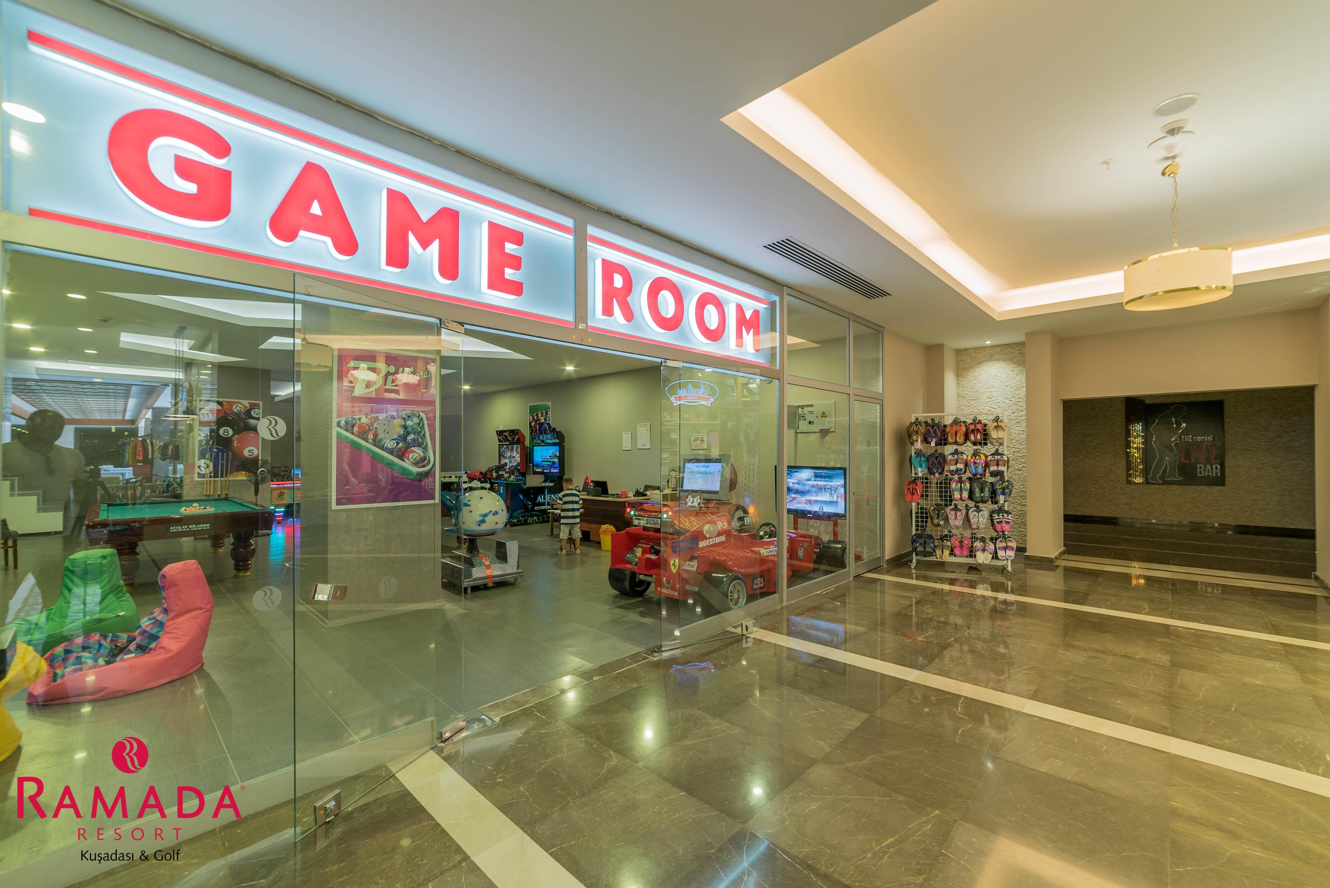 Ramada Resort Kusadasi & Golf Eksteriør bilde Amada Hotel, Cairo
